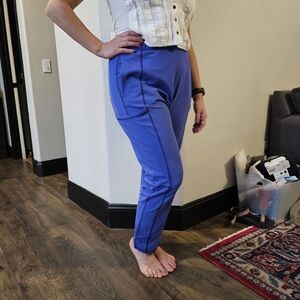 Free People Movement Jogger Pants With Back Zip Pocket Side Media Pockets Small.